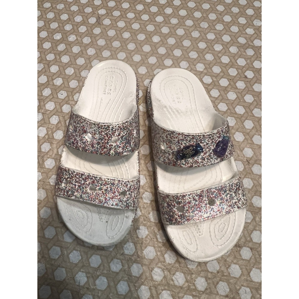 Girl White Glitter Sandal Crocs With charms Size J 3